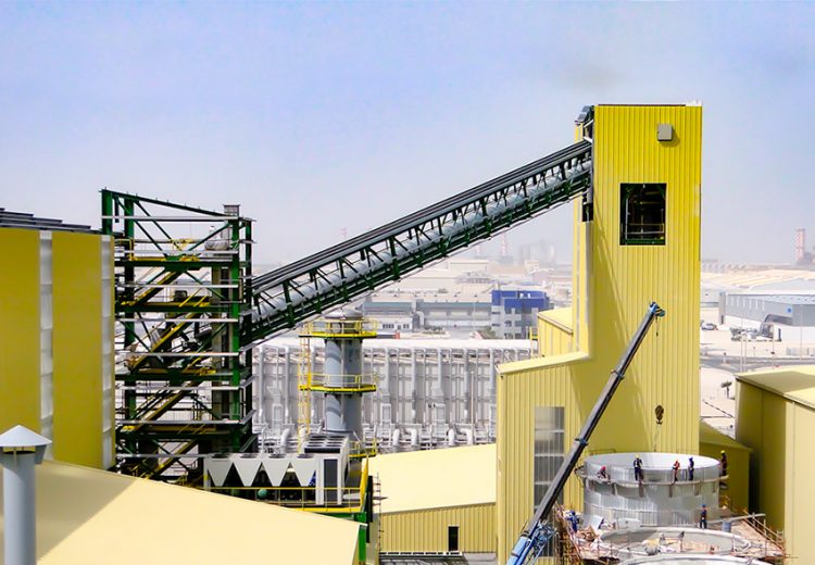 Obra Industrial. Grupo Zinc. Refineria azucar. Manama, Bahrein