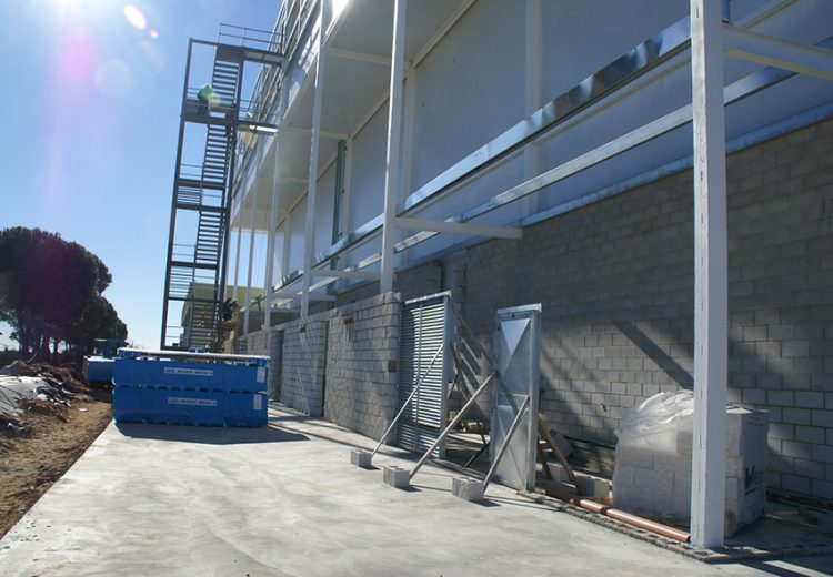 Obra Industrial Sevilla y Madrid. Grupo Zinc. Iberfruta - Grupo Helios