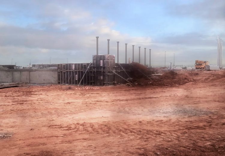 Obra industrial. Grupo Arnedo. Dos Hermanas. Sevilla.