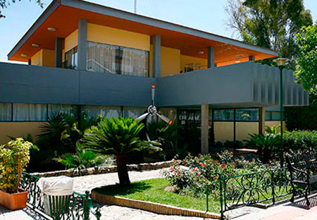 Sector terciario. Grupo Zinc. Gimnasio Club Labradores. Sevilla