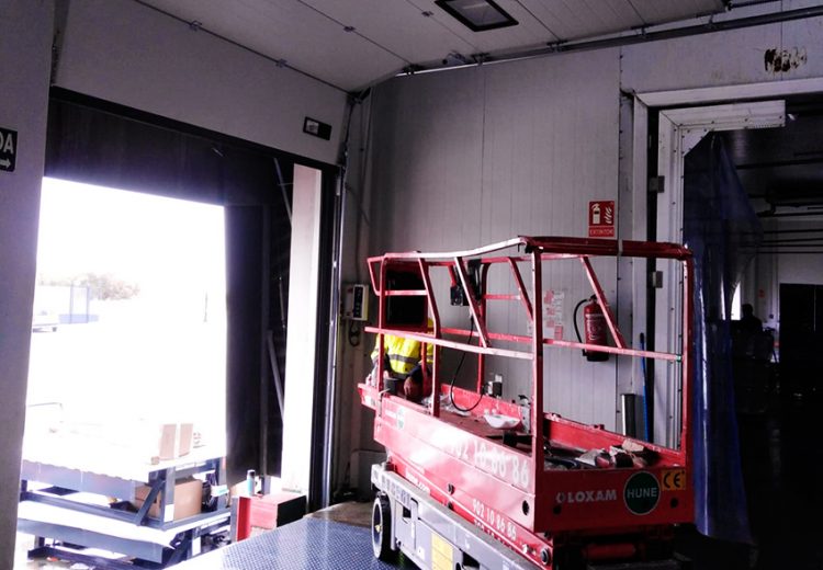 Obra industrial. Adecuación de las instalaciones de Sola Ricca Mérida