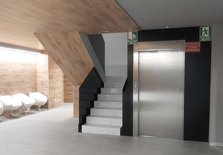 Obra Hospitalaria. Grupo Zinc. Clínica Sagasta Miravete. Zaragoza